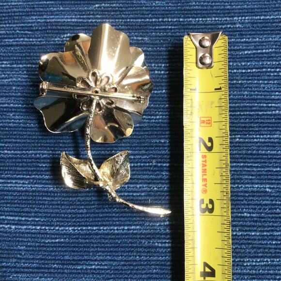 Vintage Gold Tone Flower Pin Brooch 3" Floral 925A - Picture 2 of 3
